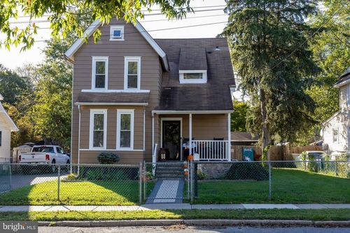 18 S Myrtle St, VINELAND, NJ, 08360-4810 | Card Image