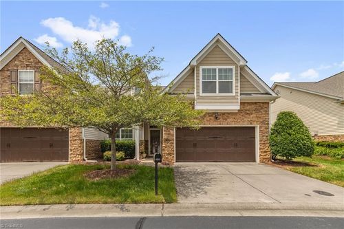 4593 Love Dr, Greensboro, NC, 27406-9806 | Card Image