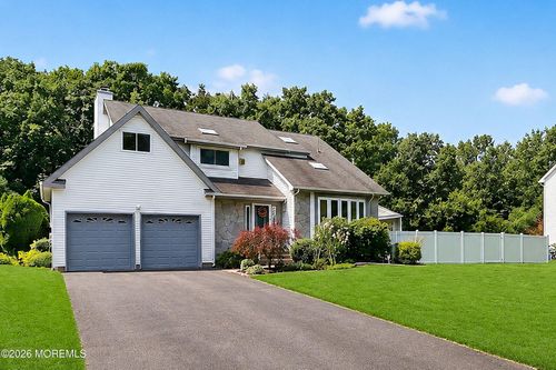216 Jon St, Old Bridge, NJ, 08857-2937 | Card Image