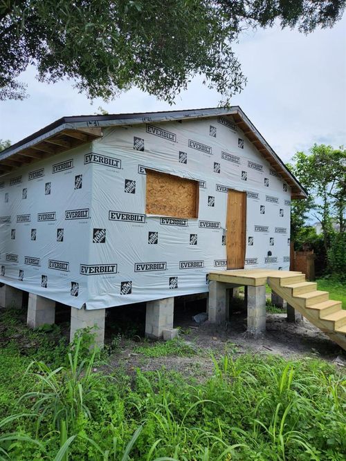 2330 Greenway, SANFORD, FL, 32771-7043 | Card Image