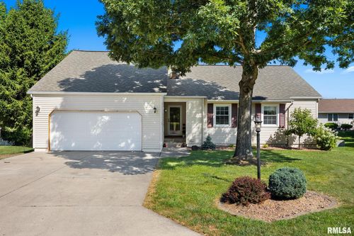 30 Country Ln, East Peoria, IL, 61611-1408 | Card Image