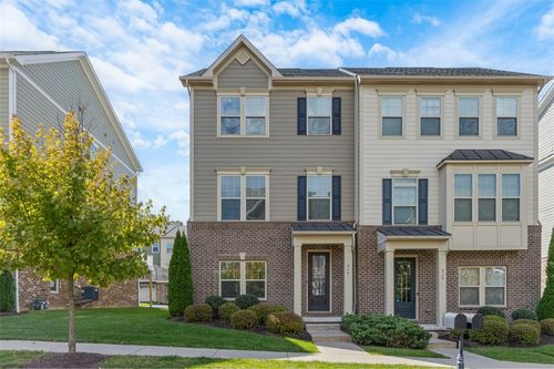 514 Tuscarora Rd, Mars, PA, 16046-4076 | Card Image