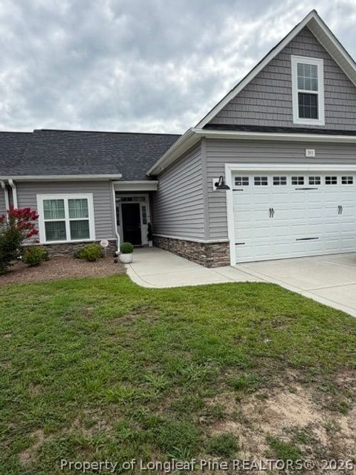 311 Oak Pointe Cir E, Lumberton, NC, 28358-2392 | Card Image
