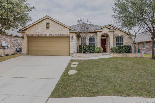 8923 Black Frst, Helotes, TX, 78023-3795 | Card Image