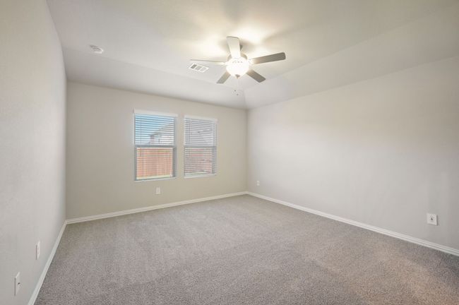 Photo is not of the actual home, but is an inspirational photo of builder’s model home and may depict options, furnishings, and/or decorator features that are not included. | Image 20