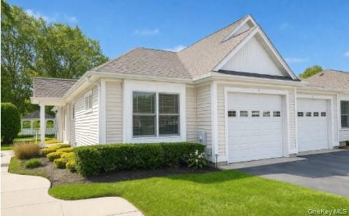 5-5 White Oak Ct, Coram, NY, 11727-1865 | Card Image
