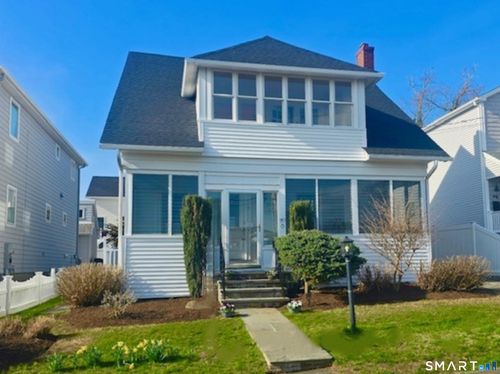 8 Parkland Pl, Milford, CT, 06460-7722 | Card Image