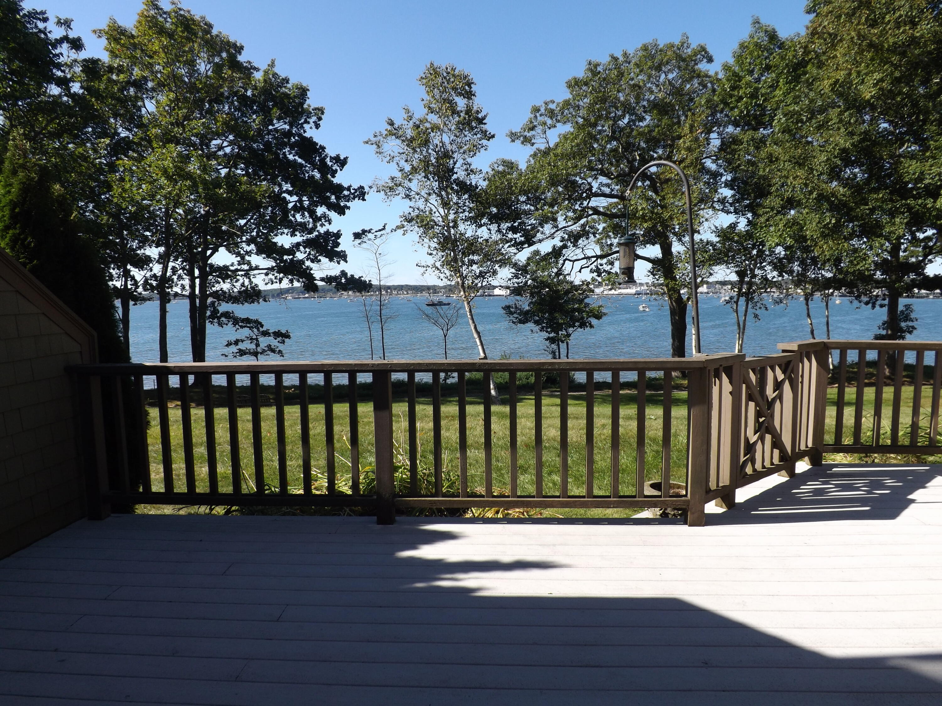 Jameson Point Rd, Rockland, ME 04841