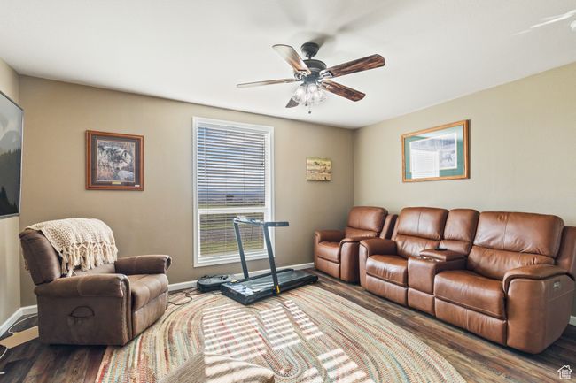 1036 E Airport Rd, House other with 3 bedrooms, 3 bathrooms and 1604 parking in Panguitch UT | Image 33