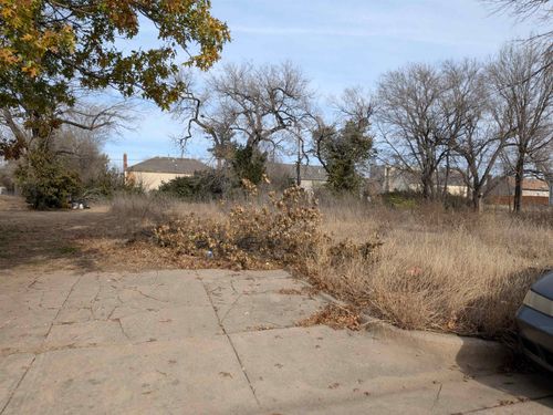 2508 E 20th St N, Wichita, KS, 67214-2141 | Card Image