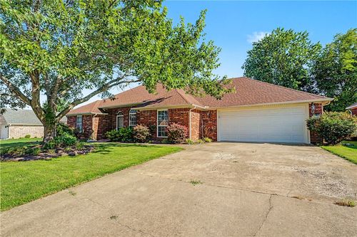 3907 W Easy St, Rogers, AR, 72756-1915 | Card Image