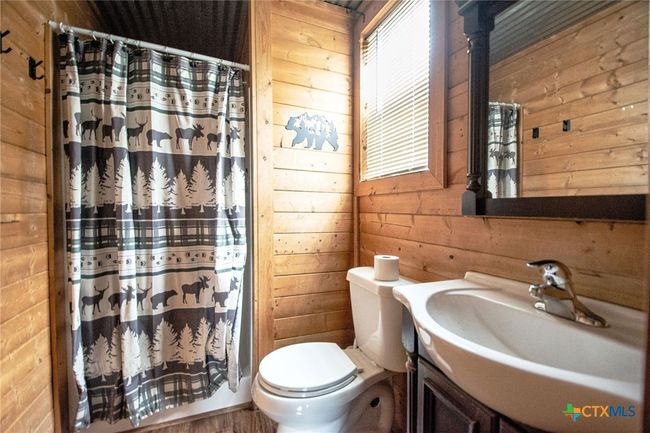 488 Union Wine Rd, Home with 4 bedrooms, 2 bathrooms and null parking in New Braunfels TX | Image 43