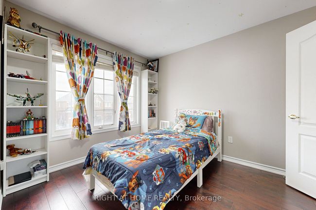 16 Sculptor St, House attached with 4 bedrooms, 3 bathrooms and 1 parking in Brampton ON | Image 22