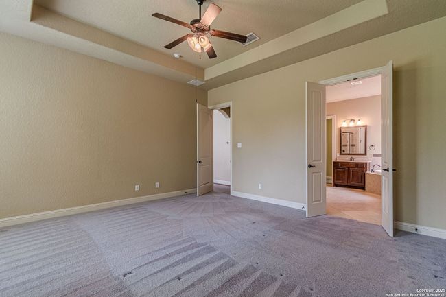 27038 Sable Run, House other with 5 bedrooms, 4 bathrooms and null parking in Boerne TX | Image 34