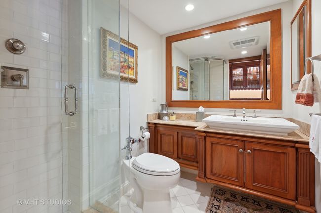 APT-5A - 1300 N Lake Shore Dr, Condo with 3 bedrooms, 3 bathrooms and 2 parking in CHICAGO IL | Image 13