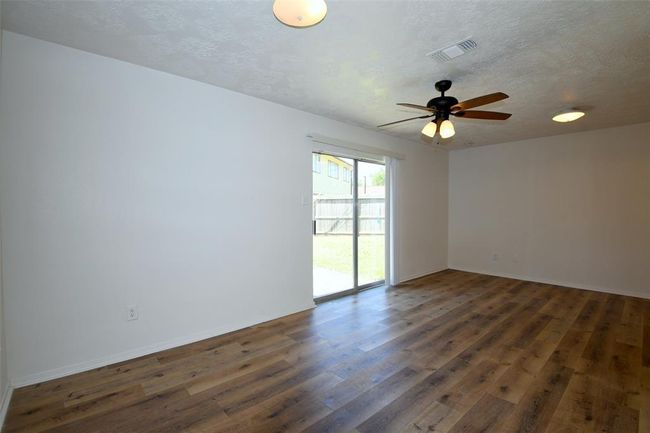 18811 Pine Trace Ct, House other with 3 bedrooms, 2 bathrooms and 2 parking in Humble TX | Image 33