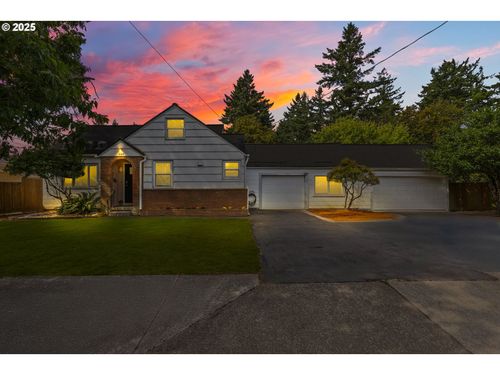 3125 Se 140th Ave, Portland, OR, 97236-2831 | Card Image
