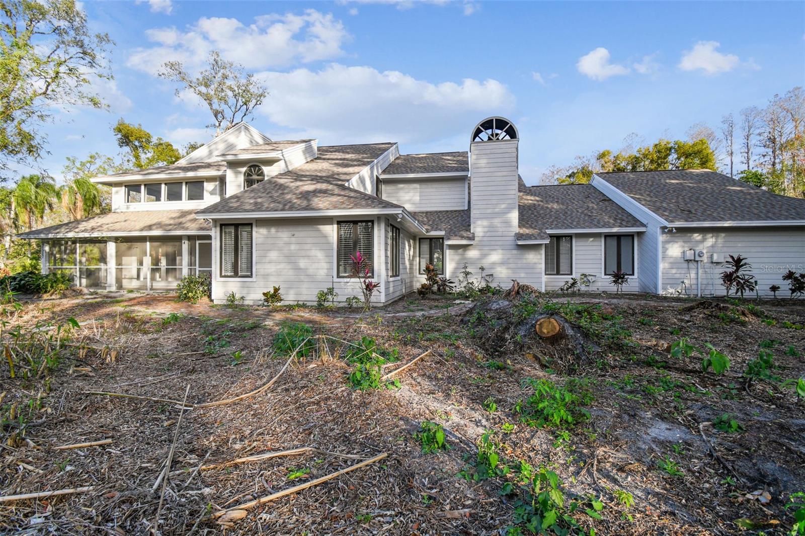 Linda Vista Cir, Lutz, FL 33548