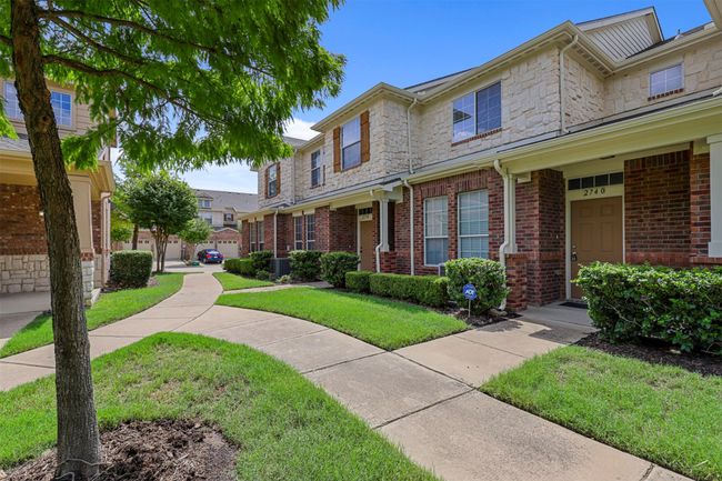2740 Olympic Park Dr, Townhouse with 2 bedrooms, 3 bathrooms and null parking in Grand Prairie TX | Image 28