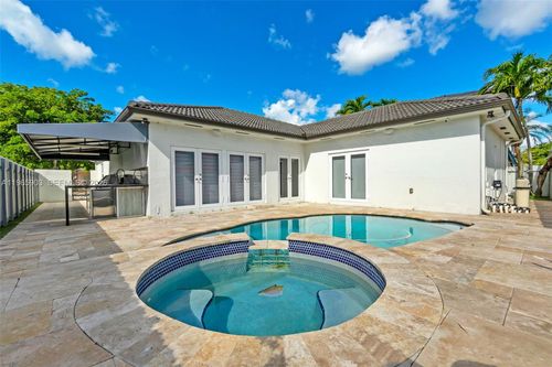 14813 Nw 87th Pl, Miami Lakes, FL, 33018-1396 | Card Image