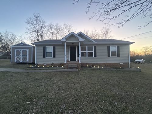 573 Somerset Ln, Clarksville, TN, 37042-6064 | Card Image