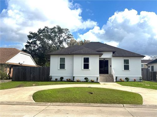 857 Marlene Dr, Gretna, LA, 70056-7641 | Card Image