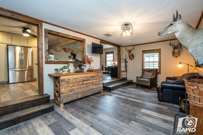 715 E Main St, House other with 3 bedrooms, 2 bathrooms and 2 parking in Bronte TX | Image 7