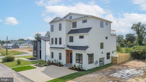 19704 Dunbar St, REHOBOTH BEACH, DE, 19971-1245 | Card Image