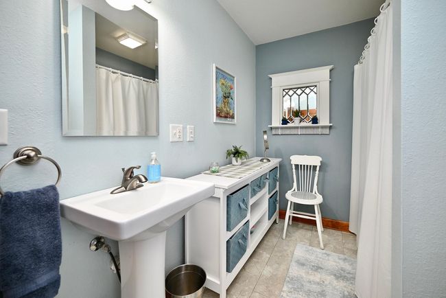 25 UL Bathroom I.jpg | Image 30