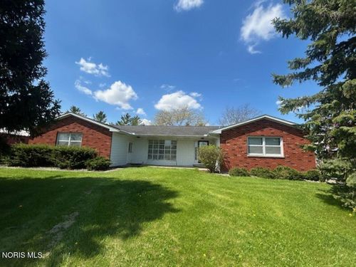 13813 County Road 11, Montpelier, OH, 43543-9316 | Card Image