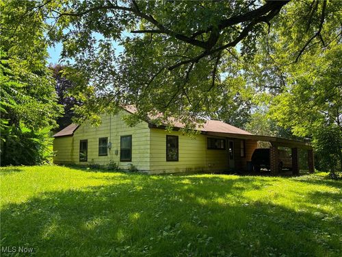 8382 Pritchard Ave, Lisbon, OH, 44432-9302 | Card Image