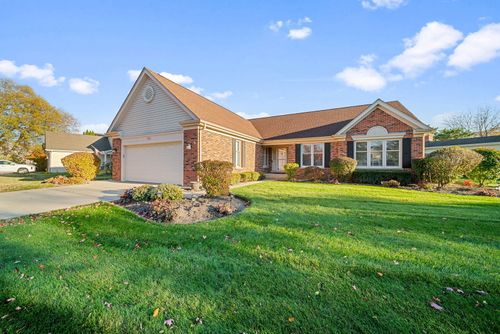 701 N Victoria Dr, Palatine, IL, 60074-4193 | Card Image