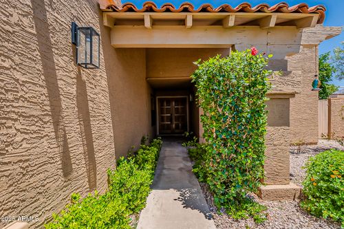 9196 E Evans Dr, Scottsdale, AZ, 85260-7586 | Card Image