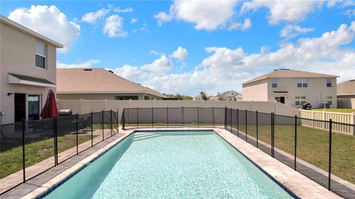 5440 Logan Cave Ave, WIMAUMA, FL, 33598-2440 | Card Image