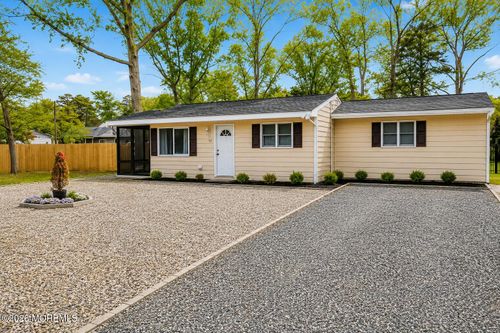 15 Starboard Way, Waretown, NJ, 08758-1932 | Card Image