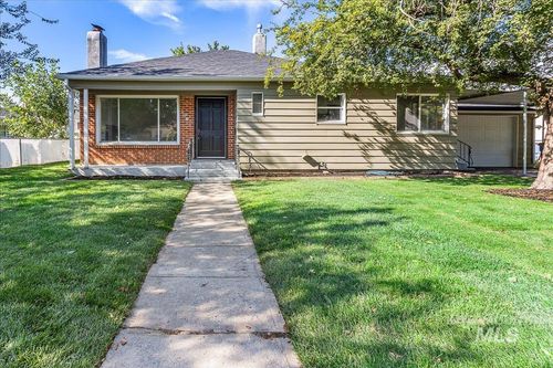 1009 S Day Dr, Boise, ID, 83705-5956 | Card Image