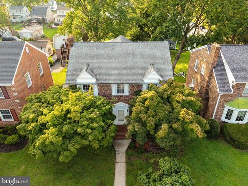1045 Woodland Way, HAGERSTOWN, MD, 21742-3261 | Card Image