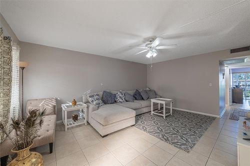 apt-l4-1902 Bermuda Cir, Coconut Creek, FL, 33066-2808 | Card Image
