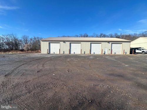 bldg-4-70 Souderton Hatfield Pike, SOUDERTON, PA, 18964-1909 | Card Image