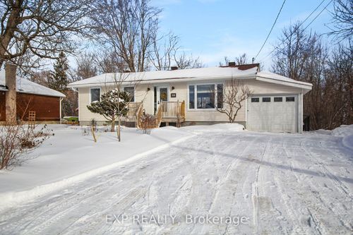 301 Water St, Almonte, ON, K0A1A0 | Card Image