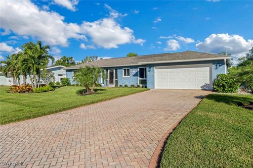 2319 Woodland Terrace, Fort Myers, FL, 33907 | Card Image