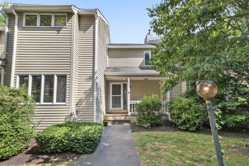 b-28 Pemberton St, Walpole, MA, 02081-3021 | Card Image