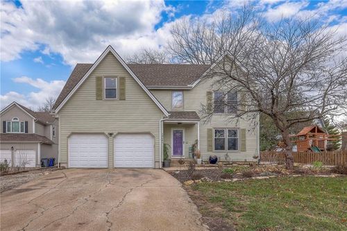 14641 S Summertree Lane, Olathe, KS, 66062 | Card Image