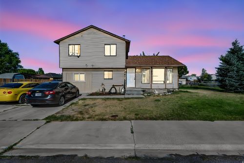 867 N 2600 W, Provo, UT, 84601-1125 | Card Image