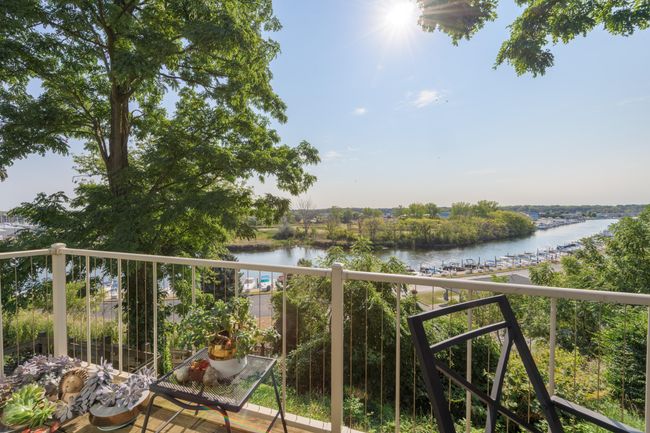 201 Wayne St, Condo with 3 bedrooms, 2 bathrooms and null parking in Saint Joseph MI | Image 30