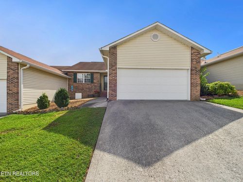 113 Tee Ln, Lenoir City, TN, 37771-6786 | Card Image