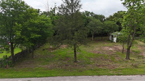 7151 Alcove St, Azle, TX, 76020-7109 | Card Image