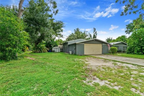 7497 Coon Rd, NORTH FORT MYERS, FL, 33917-3275 | Card Image
