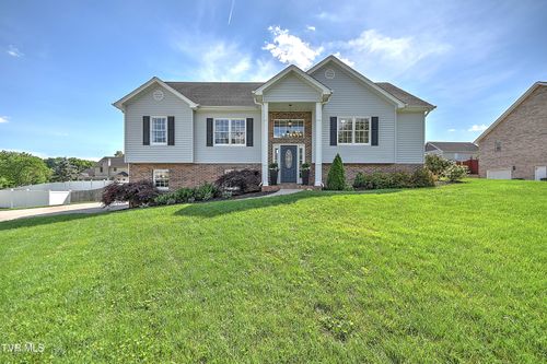 3421 Bailey Ranch Rd, Kingsport, TN, 37660-7894 | Card Image