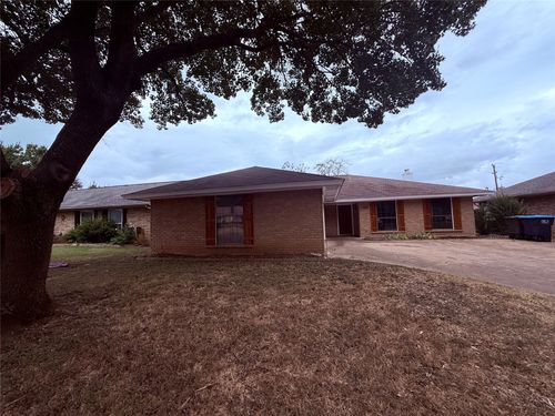 2612 S Meadow Dr, Fort Worth, TX, 76133-7210 | Card Image